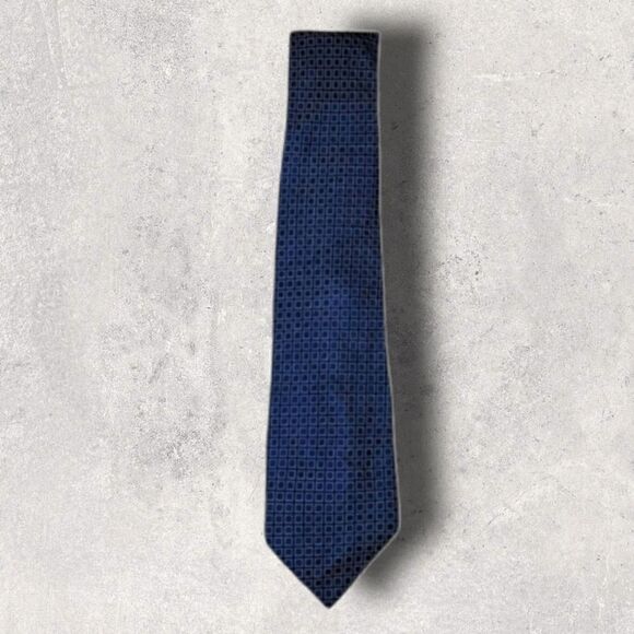DONALD J. TRUMP SIGNATURE COLLECTION BLUE SILK TIE - Picture 1 of 4